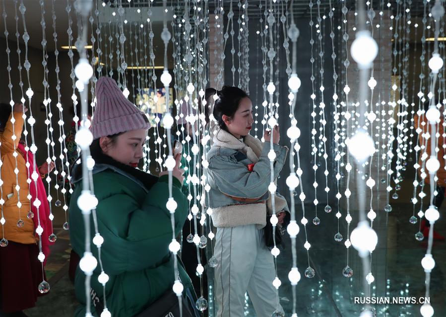 Фестиваль фонарей в Цзыгуне