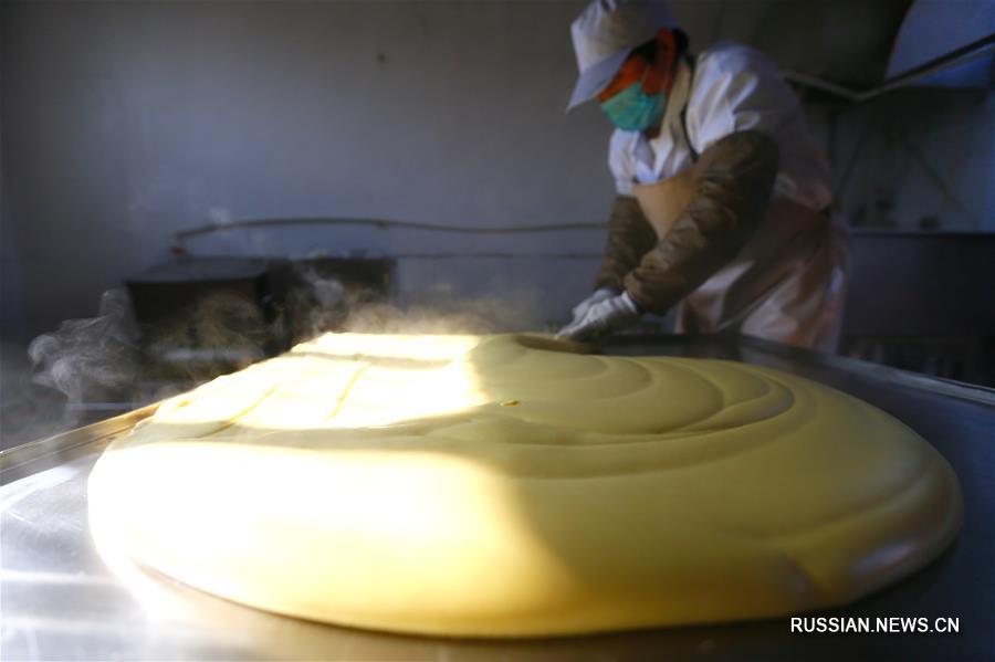 Фигурные рисовые пирожки к Празднику весны