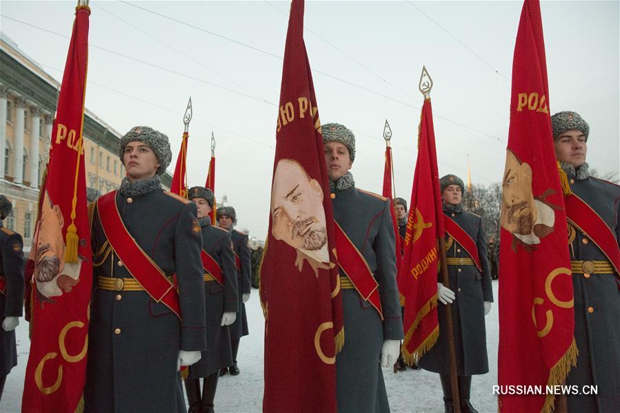 Санкт-Петербург отпраздновал 75-летие снятия блокады Ленинграда