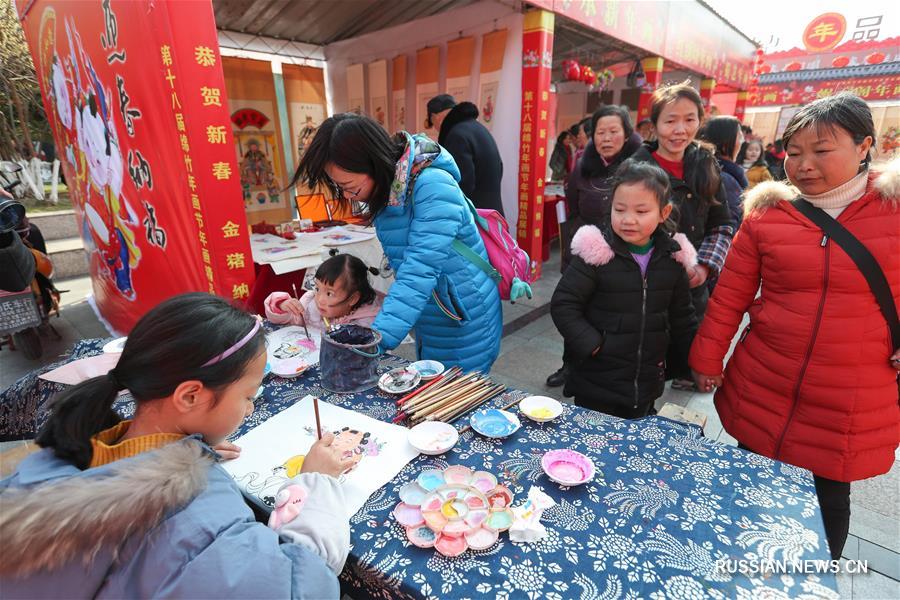 Фестиваль новогоднего лубка в Мяньчжу