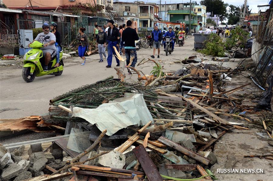 В Гаване три человека погибли в результате торнадо