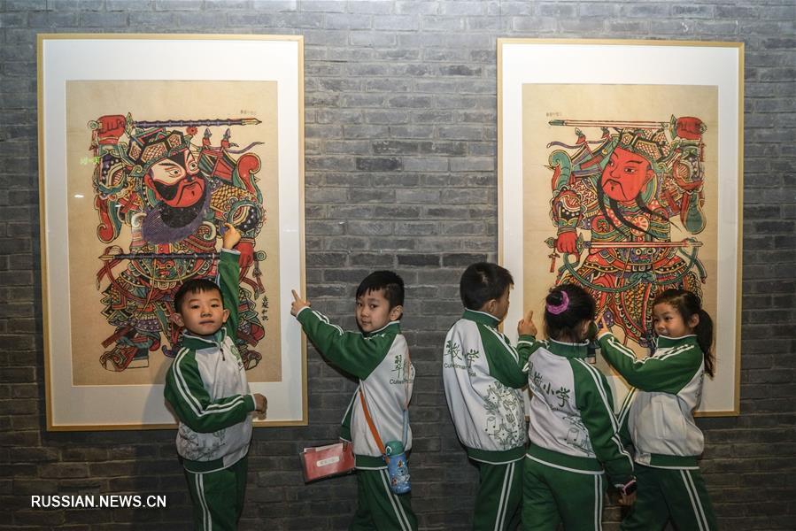 Выставка уцянского новогоднего лубка открылась в Пекине
