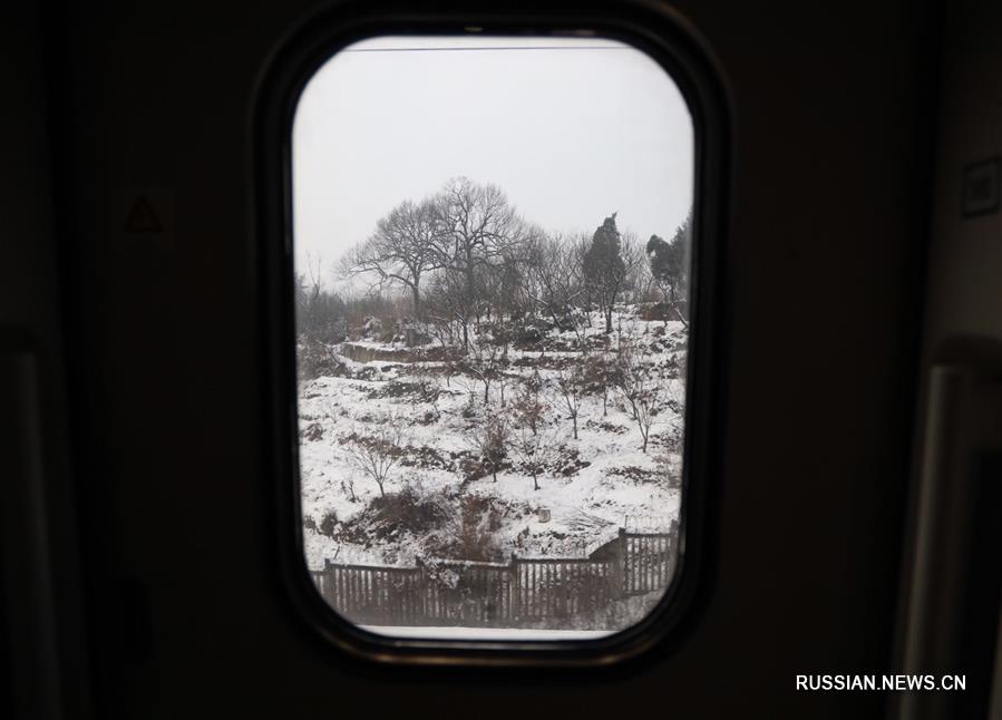 Путешествие из холодной зимы в теплую весну на высокоскоростном поезде