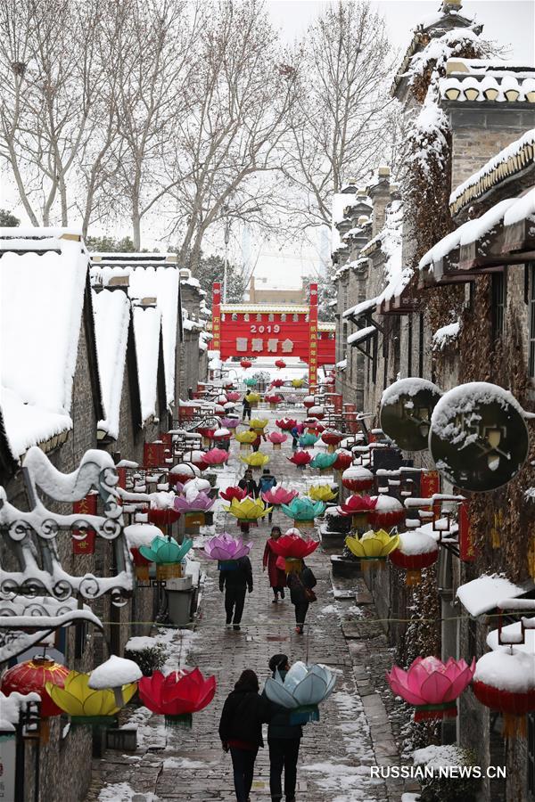 Во время празднования Нового года по лунному календарю в некоторых районах Китая выпал снег