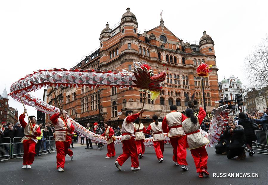 В Лондоне прошли праздничные мероприятия по случаю китайского праздника Весны 