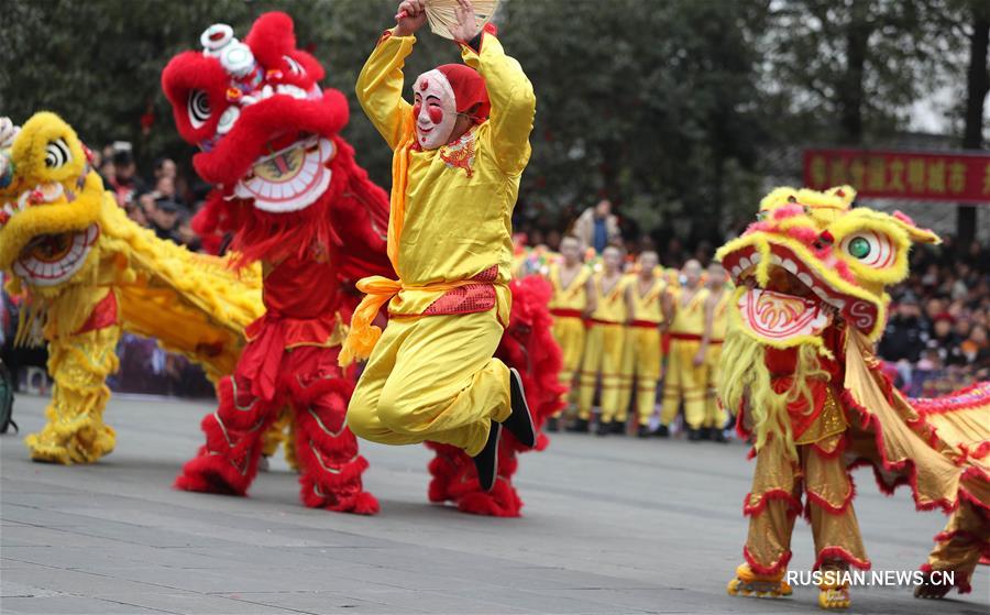 Праздник Фонарей отмечают по всему Китаю