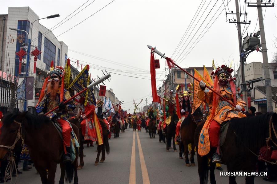 Праздник Фонарей отмечают по всему Китаю