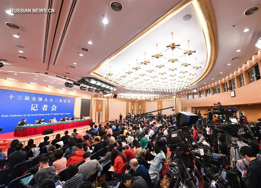 Пресс-конференция с участием руководителей Центробанка КНР в рамках 2-й сессии ВСНП 13-го созыва