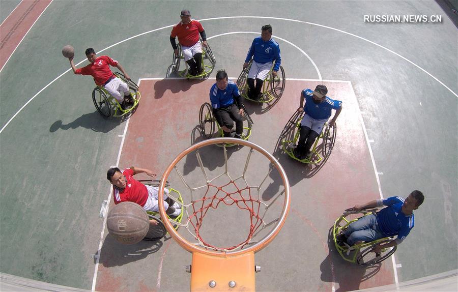 Здоровье нации -- Тибетская команда инвалидов-колясочников, играющая на высоте 3700 м над уровнем моря