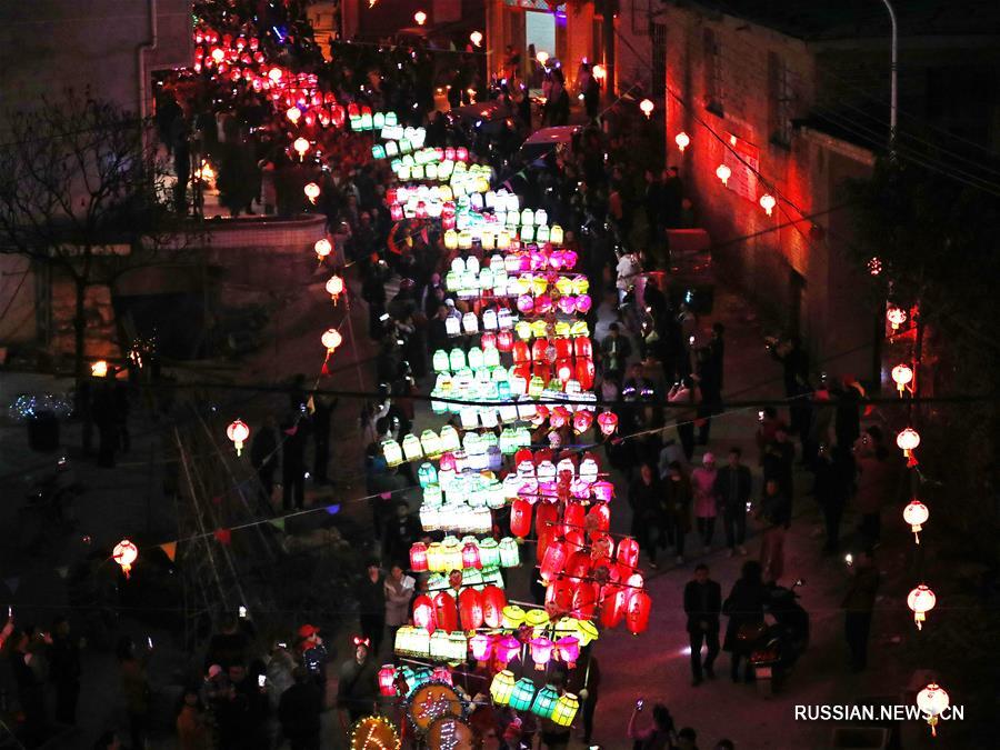 Фестиваль огней в уезде Хэнъян