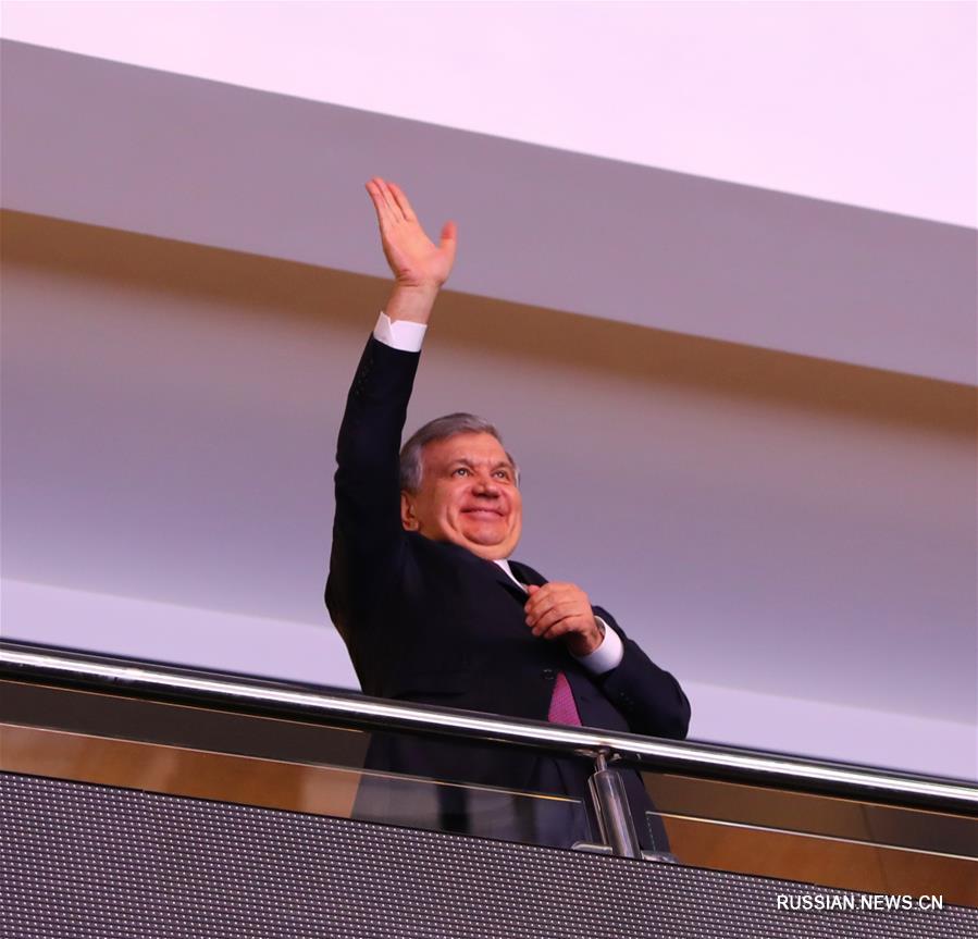 Президент Узбекистана поздравил соотечественников и зарубежных гостей с Наврузом