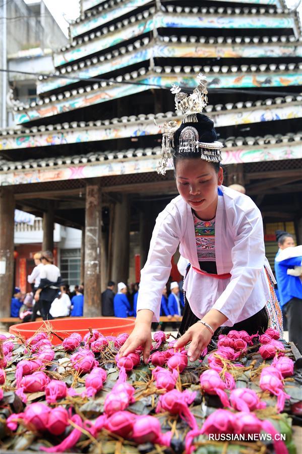 Весенний праздник в провинции Гуйчжоу  