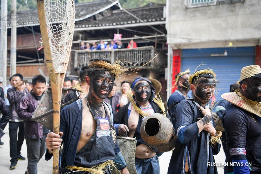 Весенний праздник в провинции Гуйчжоу  