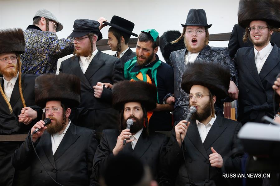 В Израиле отмечают праздник Пурим