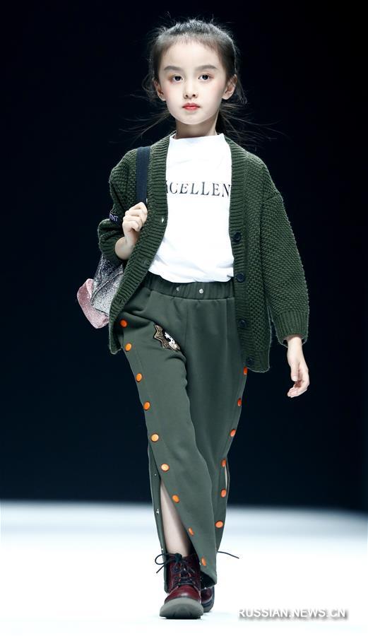 В Пекине прошел показ коллекции бренда LIUYONG