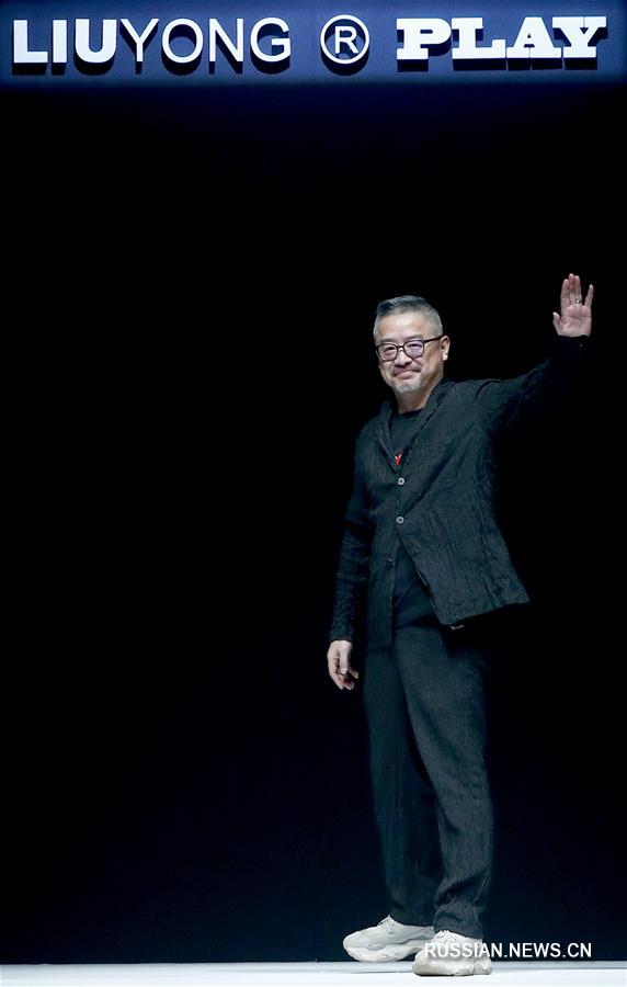 В Пекине прошел показ коллекции бренда LIUYONG