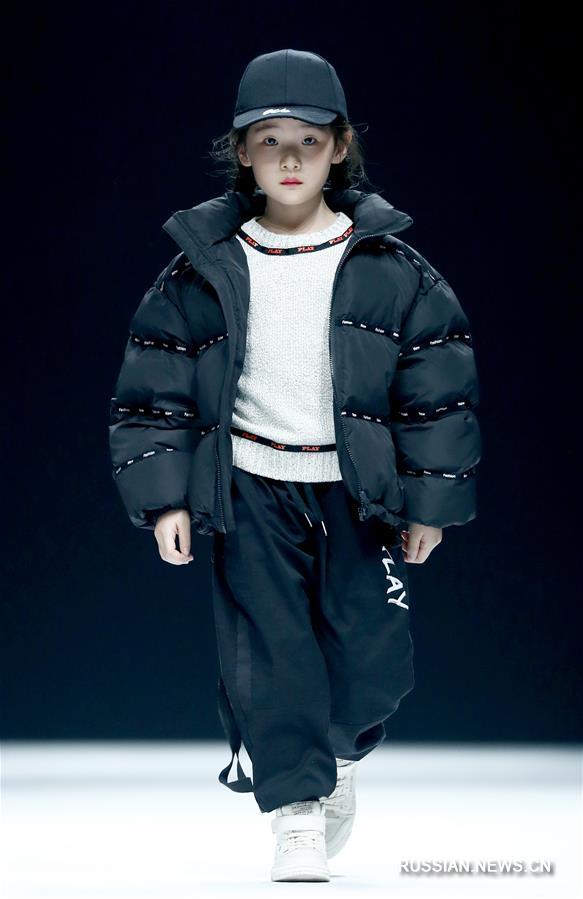 В Пекине прошел показ коллекции бренда LIUYONG