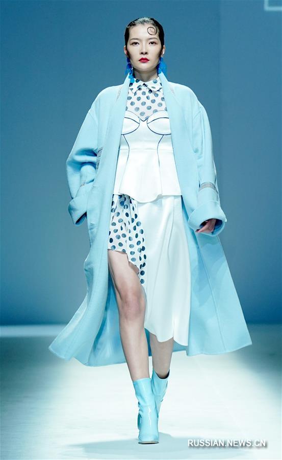 Китайская международная неделя моды сезона осень-зима 2019/2020 -- Коллекция от бренда LAIPOSE CHENYU