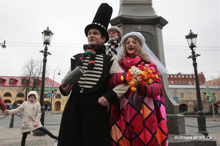 В Петербурге отметили 210-летие со дня рождения Гоголя