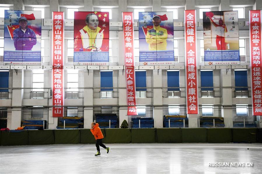 Пожилой любитель экстремальных прыжков в воду из города Муданьцзян