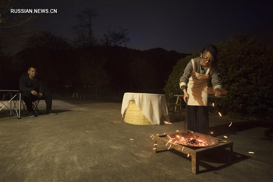 Семейная чайная плантация в уезде Аньцзи провинции Чжэцзян