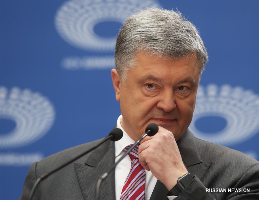 Петр Порошенко пообщался с избирателями в киевском спорткомплексе "Олимпийский"