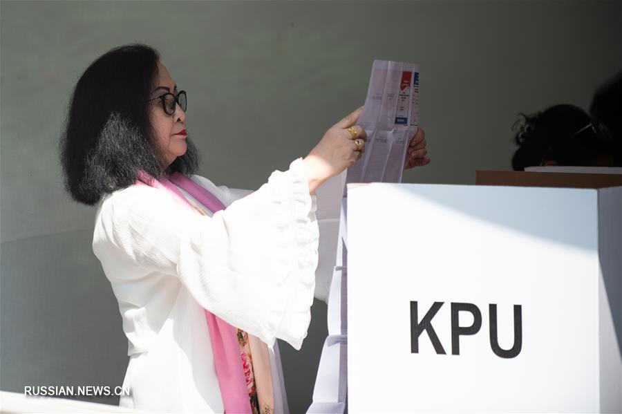 В Индонезии проходят президентские выборы