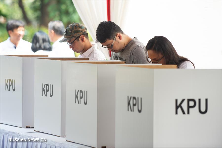 В Индонезии проходят президентские выборы