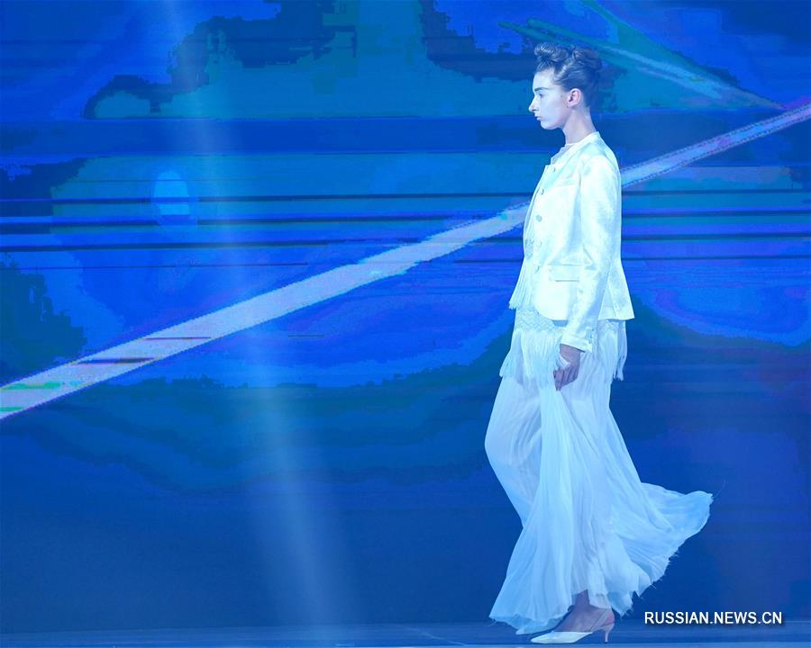 Китайский международный конкурс инновационного дизайна одежды-2019 прошел в Шанхае