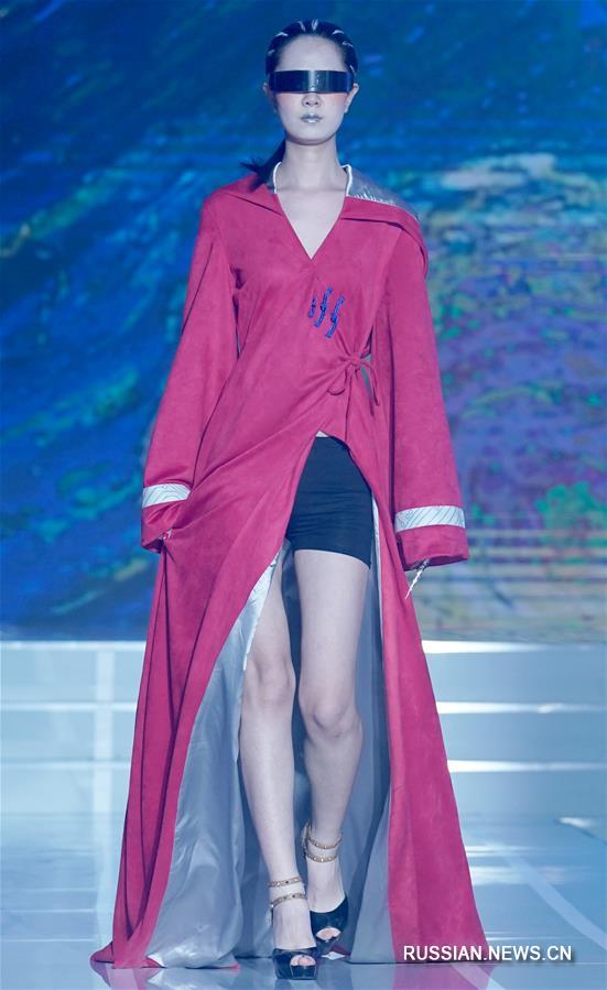 Китайский международный конкурс инновационного дизайна одежды-2019 прошел в Шанхае