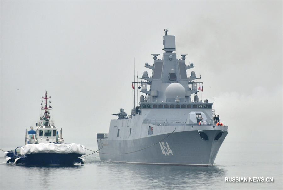 Военные корабли иностранных государств прибывают в Циндао для участия в морском военном параде 