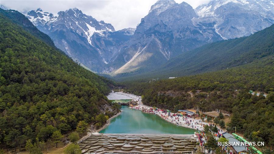 Чарующие виды Долины Голубой луны в Юньнане