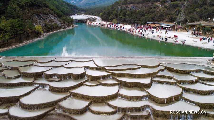 Чарующие виды Долины Голубой луны в Юньнане