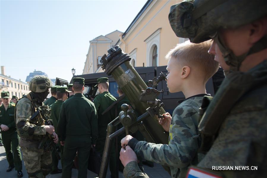 В Петербурге прошла выставка "Сирийский перелом"