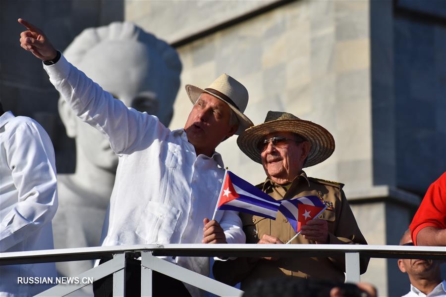 （国际）（2）古巴举行庆祝&ldquo;五一&rdquo;劳动节盛大集会游行