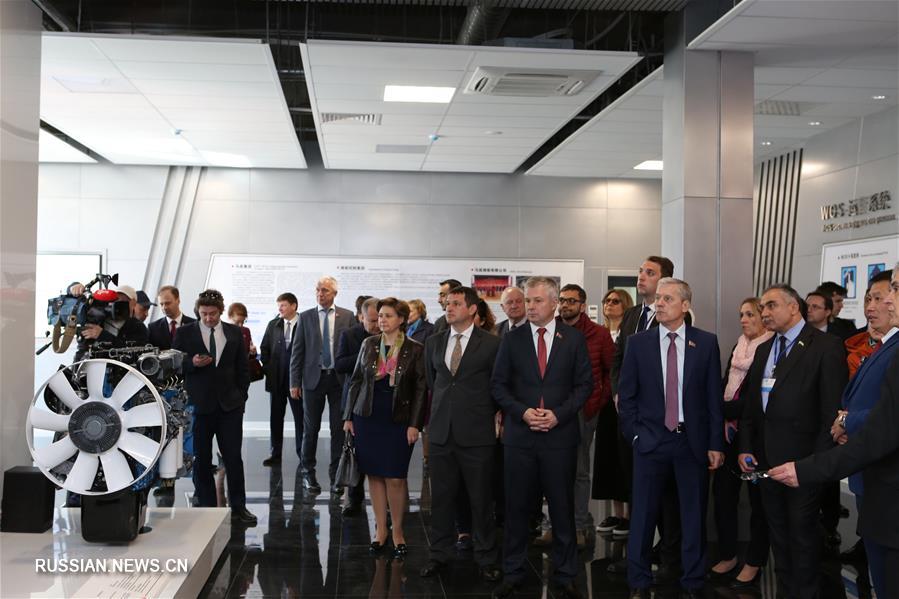 Участники международной парламентской конференции Группы поддержки Шелкового пути ПА ОБСЕ посетили Китайско-белорусский индустриальный парк