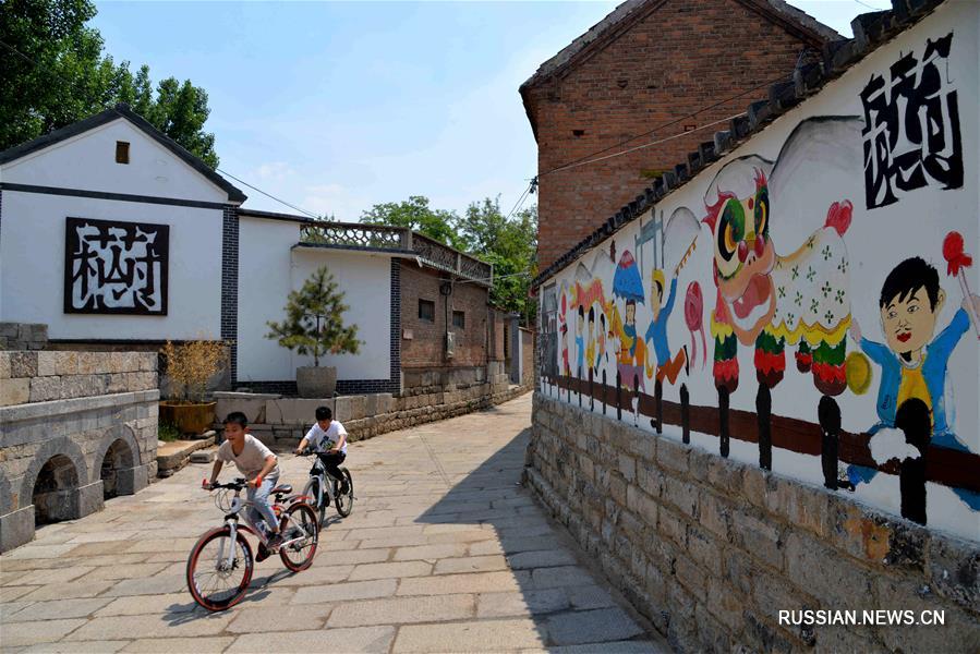 Китайский город Цзинань развивает туризм путем сохранения старых улиц