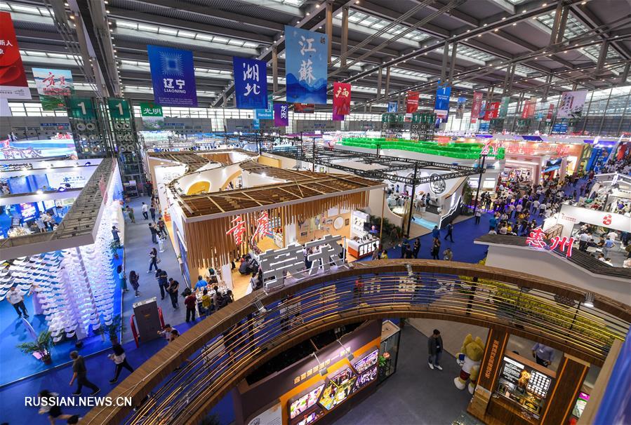 В Шэньчжэне открылась 15-я Китайская международная выставка-ярмарка культурной индустрии