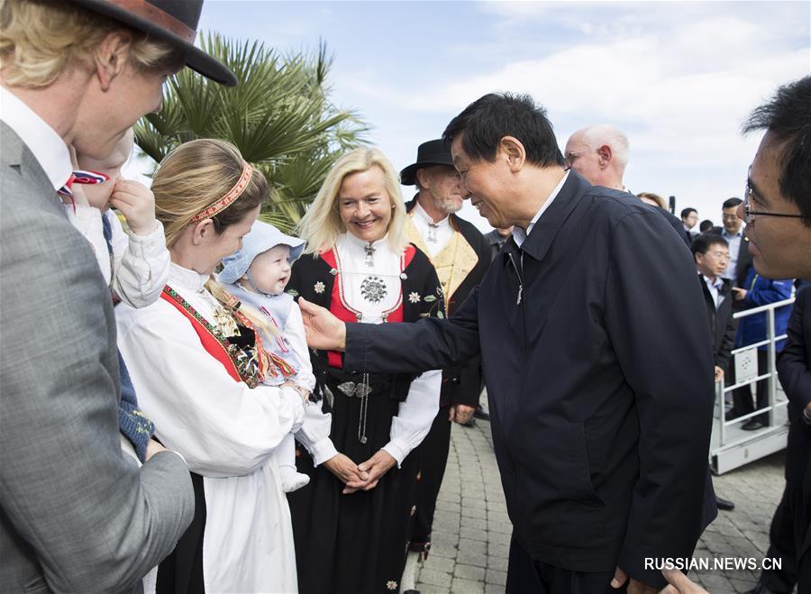 Ли Чжаньшу посетил Норвегию с официальным дружественным визитом