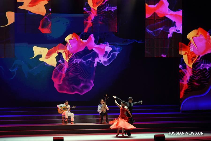В Пекине прошел концерт "Общий домашний очаг"