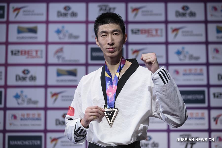 ЧМ по тхэквондо: китайский спортсмен завоевал золотую медаль в мужском турнире по тхэквондо в весовой категории до 63 кг