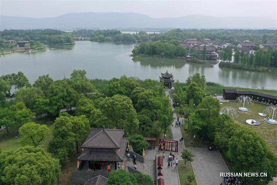 Пейзажи живописного района Шанху в провинции Цзянсу