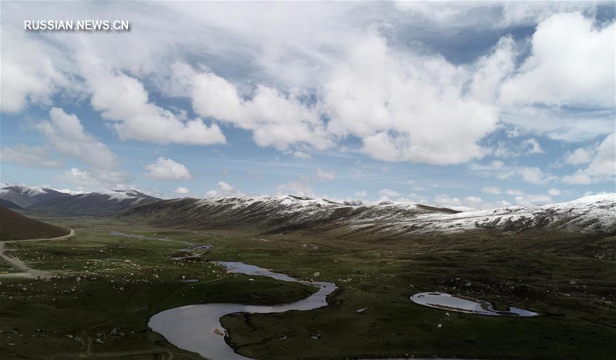 Живописный горный район Гогол-Тибетского автономного округа