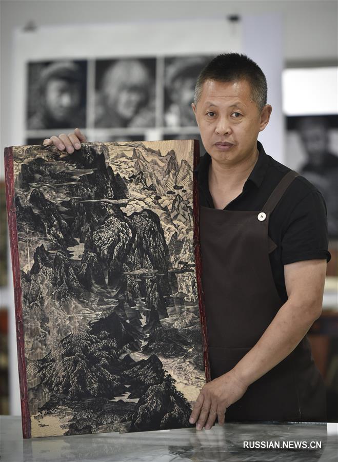 Мастер ксилографии из провинции Ляонин