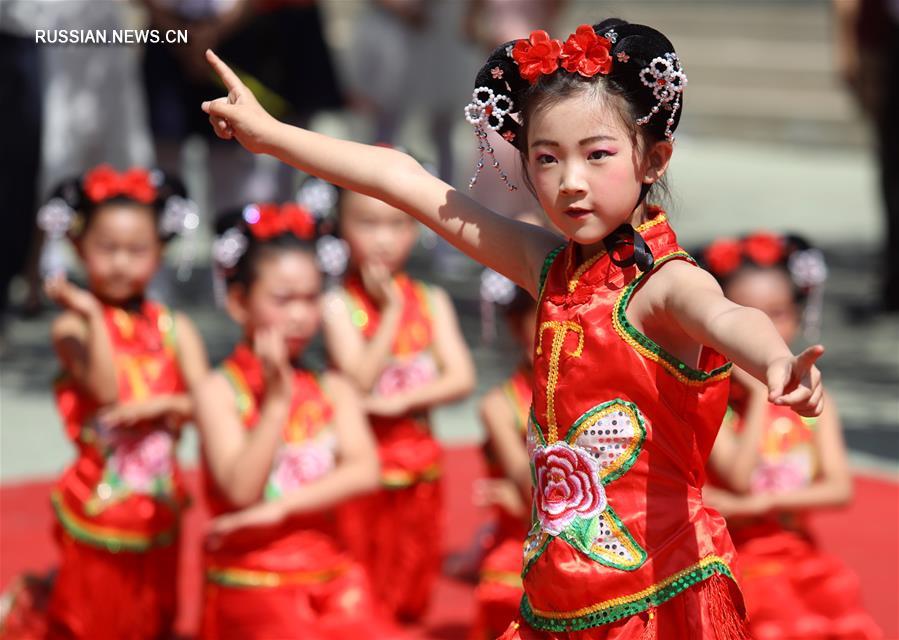 В Китае проходят мероприятия по случаю Международного дня защиты детей