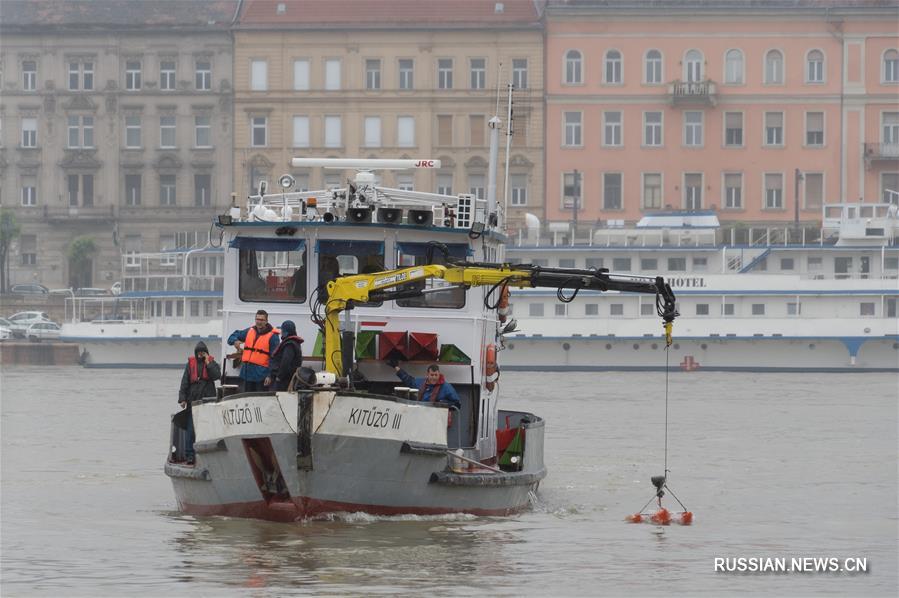 При столкновении двух судов на реке Дунай в Будапеште 7 человек погибли, несколько пропали без вести