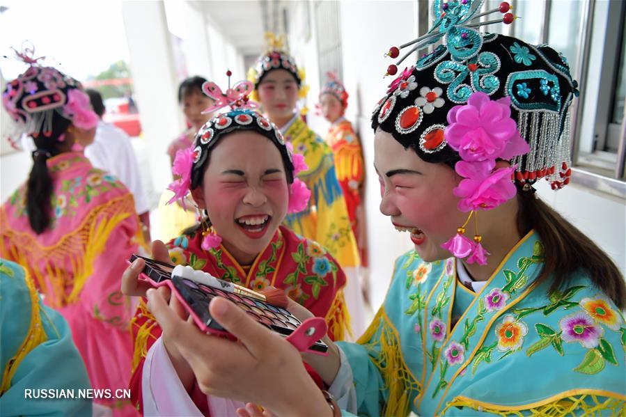 Китай встречает праздник детства