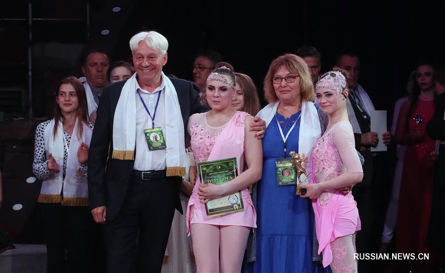 Акробатическая труппа из КНР получила главный приз на международном фестивале циркового искусства в Киеве