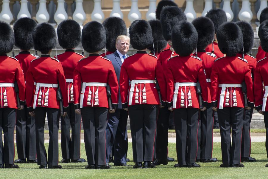 Д. Трамп прибыл в Великобританию с визитом