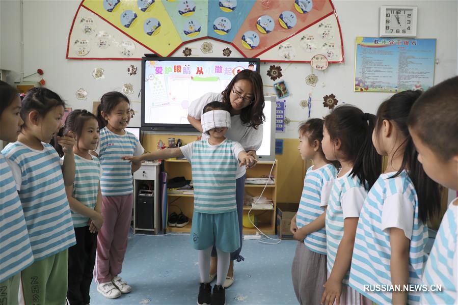 Накануне Всекитайского дня защиты зрения